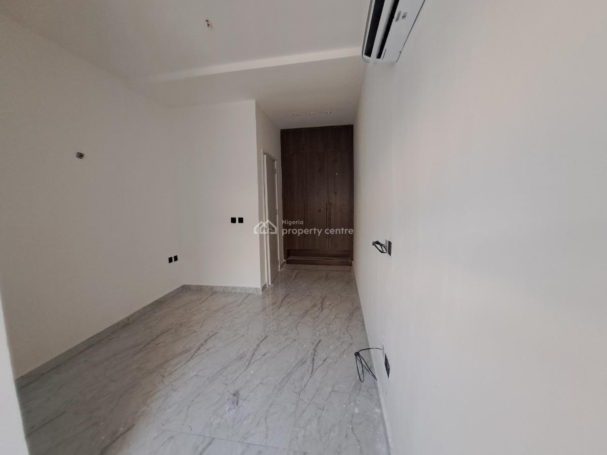 Newly Built 3 Bedroom Maisonette with Bq, 24hrs Power & Swimming Pool, Lekki Phase 1, Lekki, Lagos, Flat / Apartment for Sale
