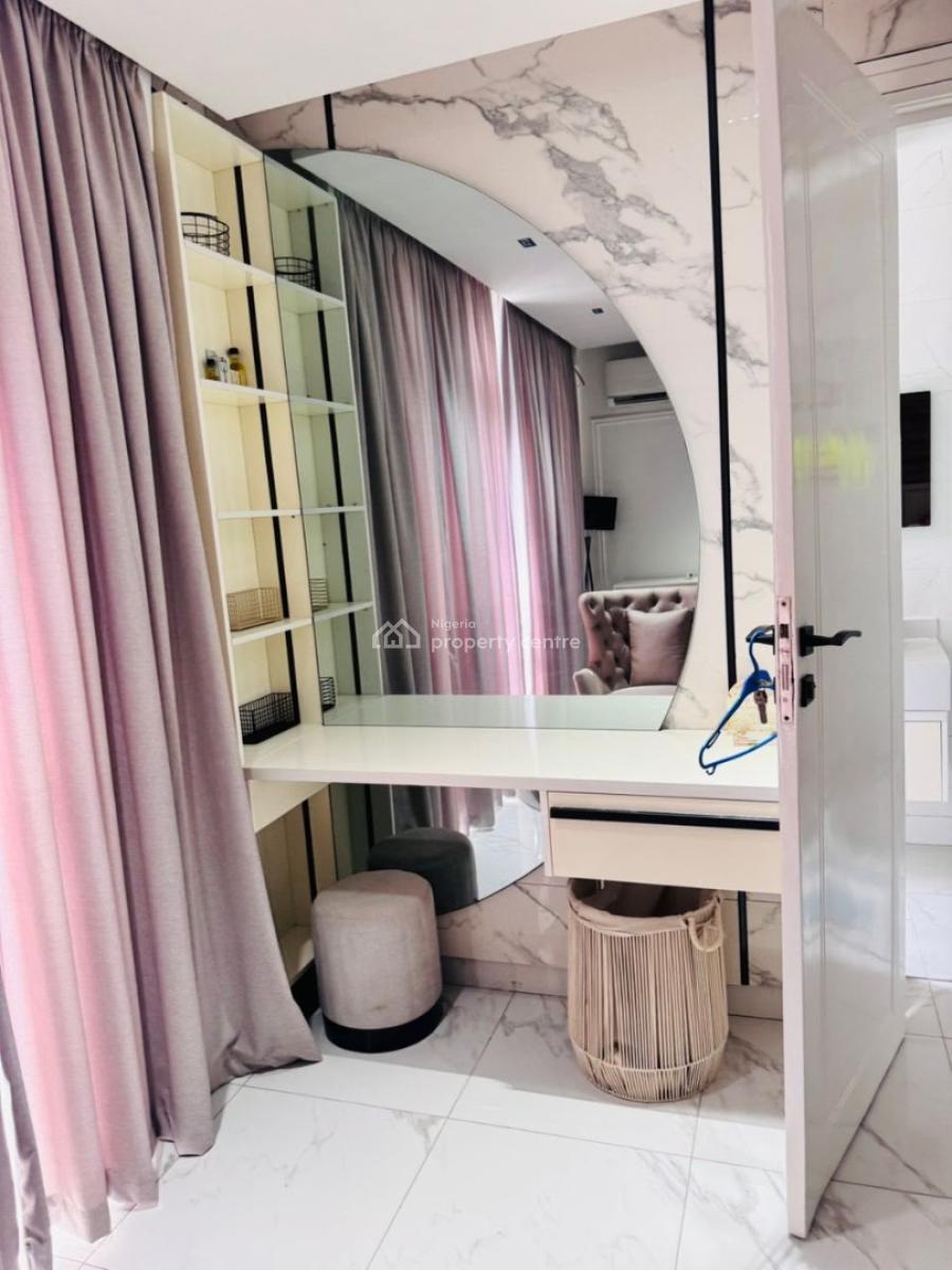 Exquisitely Detailed 3 Bedroom Apartment with Bq, Elevator & Pool, Ikoyi, Lagos, Banana Island, Ikoyi, Lagos, Flat / Apartment for Sale