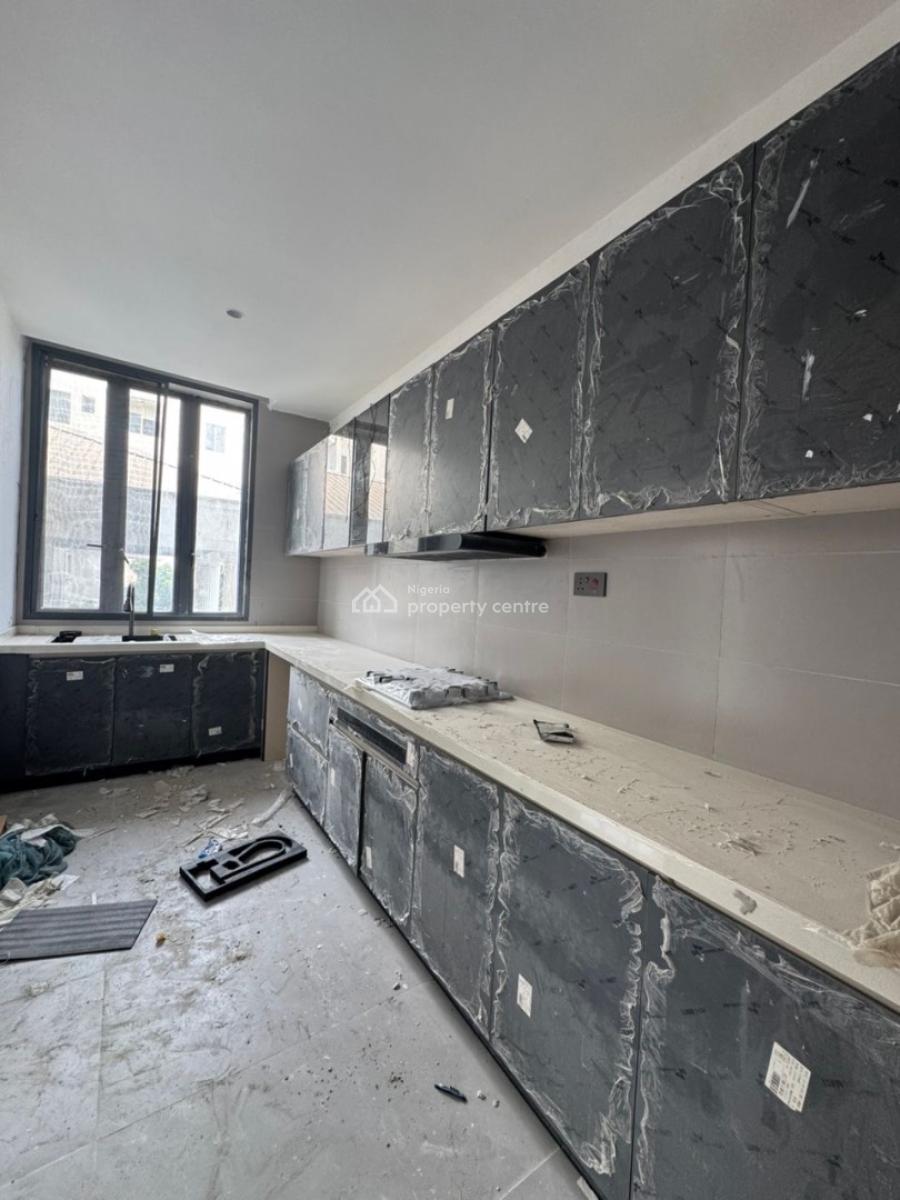 2-bedroom Apartment with Premium Finishes, Lekki Phase 1, Lekki, Lagos, Flat / Apartment for Sale