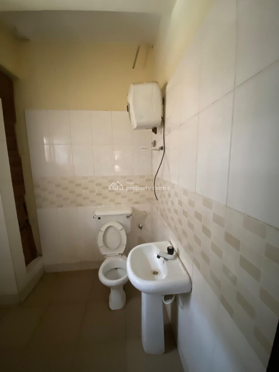 Very Spacious  3 Bedroom Apartment, Close to Express  & All Rooms Ensuite, Ikota, Lekki, Lagos, Flat / Apartment for Rent