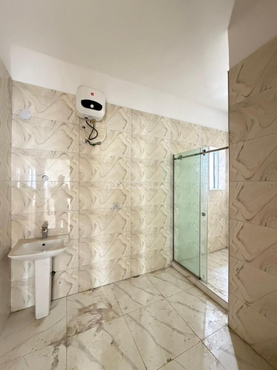 Contemporary 3 Bedroom Maisonette, Phase 1, Lekki, Lagos, Flat / Apartment for Sale