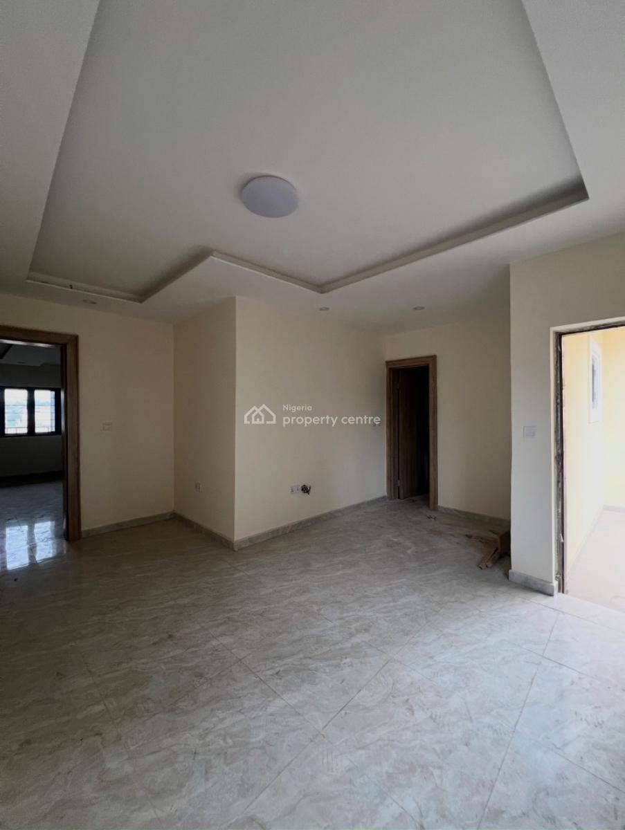4 Bedroom Townhouse with En-suite Bq, Mabushi, Abuja, Semi-detached Duplex for Rent