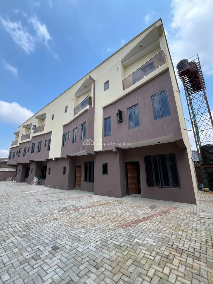 Nicely Built 4 Bedroom Triplex House with a Bq, Gbagada Phase 1, Gbagada, Lagos, Terraced Duplex for Sale