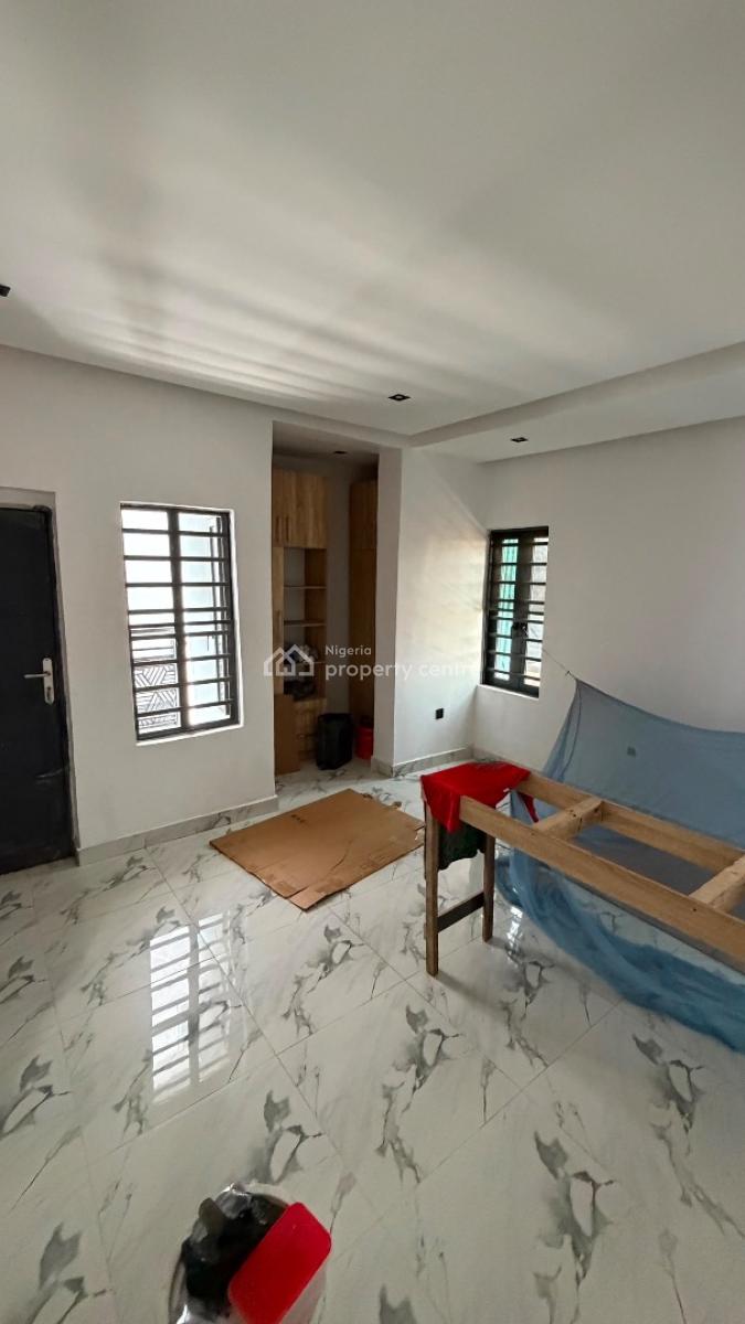 Newly Built 3 Bedroom Apartment, Yaba, Lagos, Flat / Apartment for Sale
