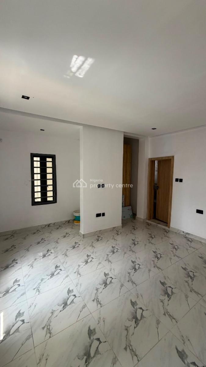 Newly Built 3 Bedroom Apartment, Yaba, Lagos, Flat / Apartment for Sale