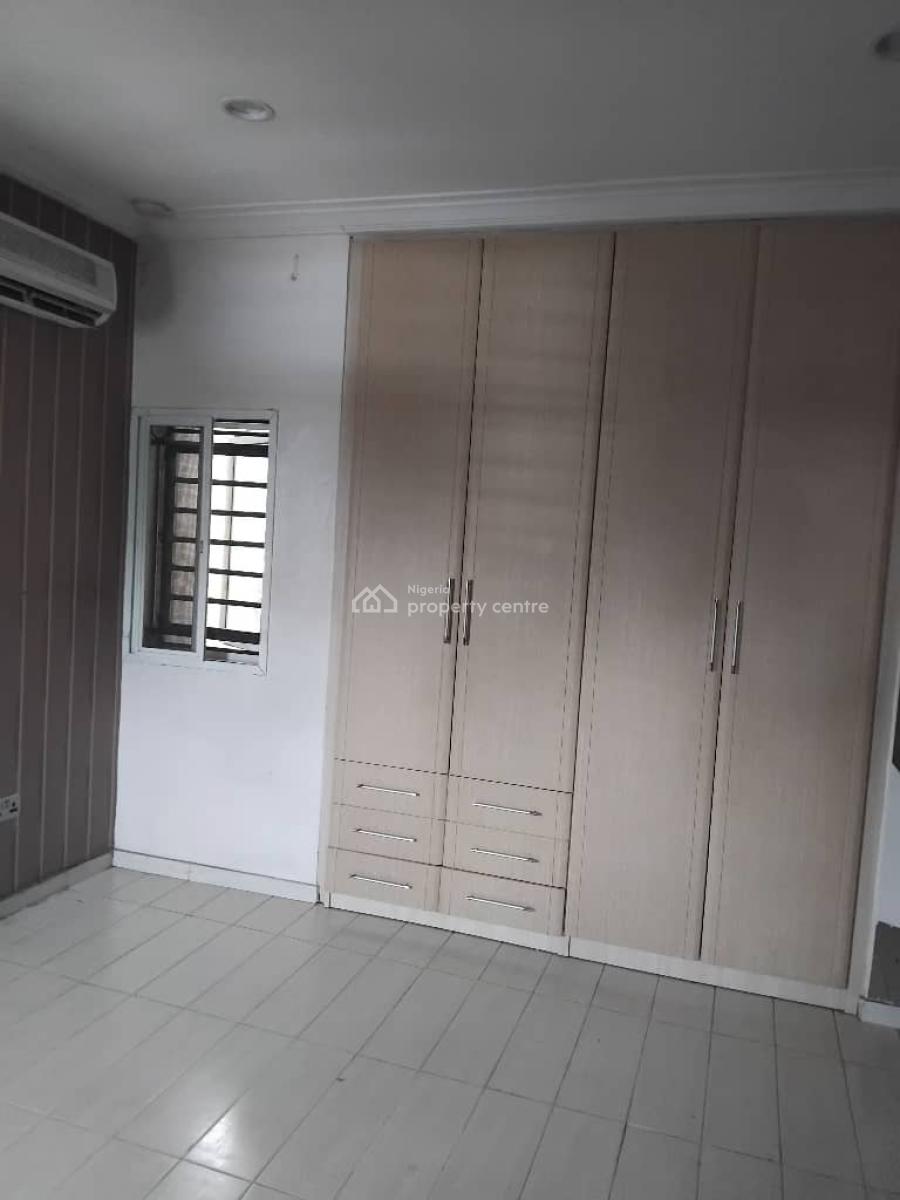 Shared Apartment, Osapa Road Lekki, Osapa, Lekki, Lagos, Self Contain (single Rooms) for Rent