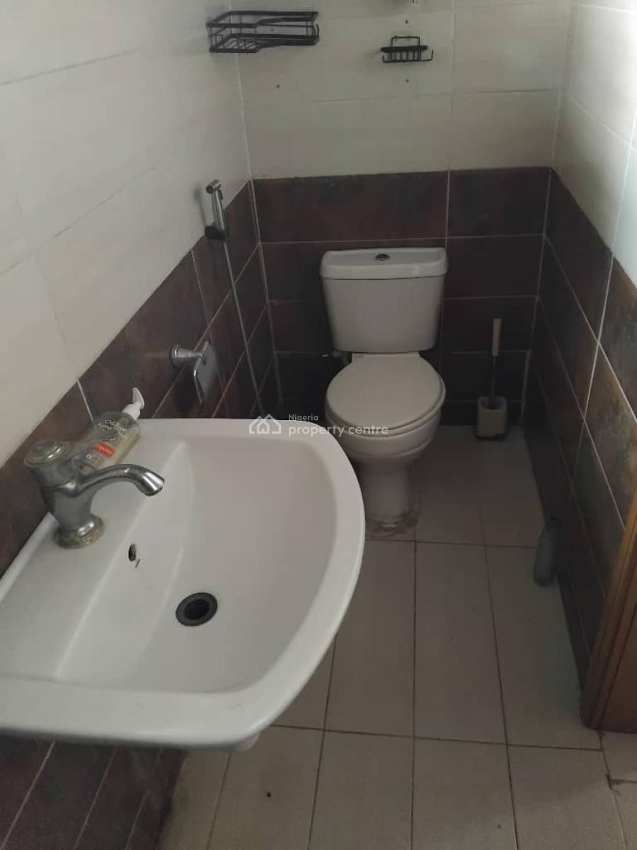Shared Apartment, Osapa Road Lekki, Osapa, Lekki, Lagos, Self Contain (single Rooms) for Rent
