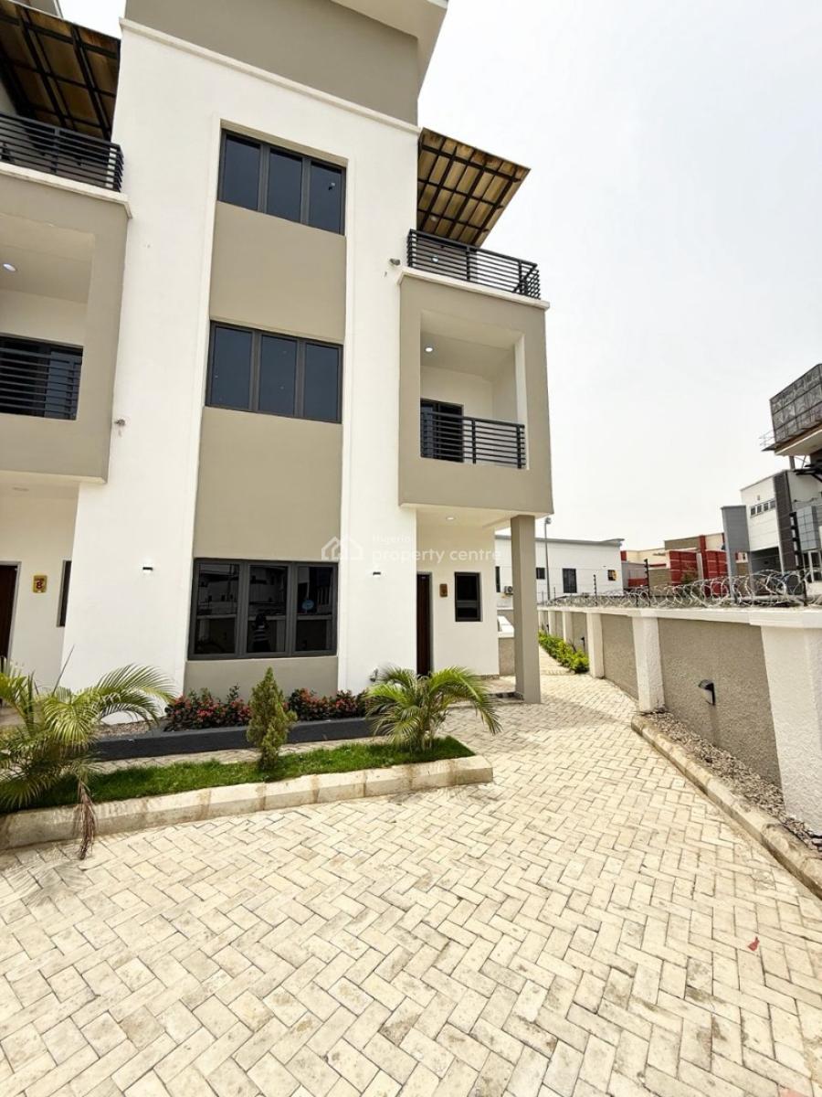 Luxury 4 Bedroom Simi Detach Terrace Duplex, Vanderbug Estate, Jahi, Abuja, Terraced Duplex for Sale