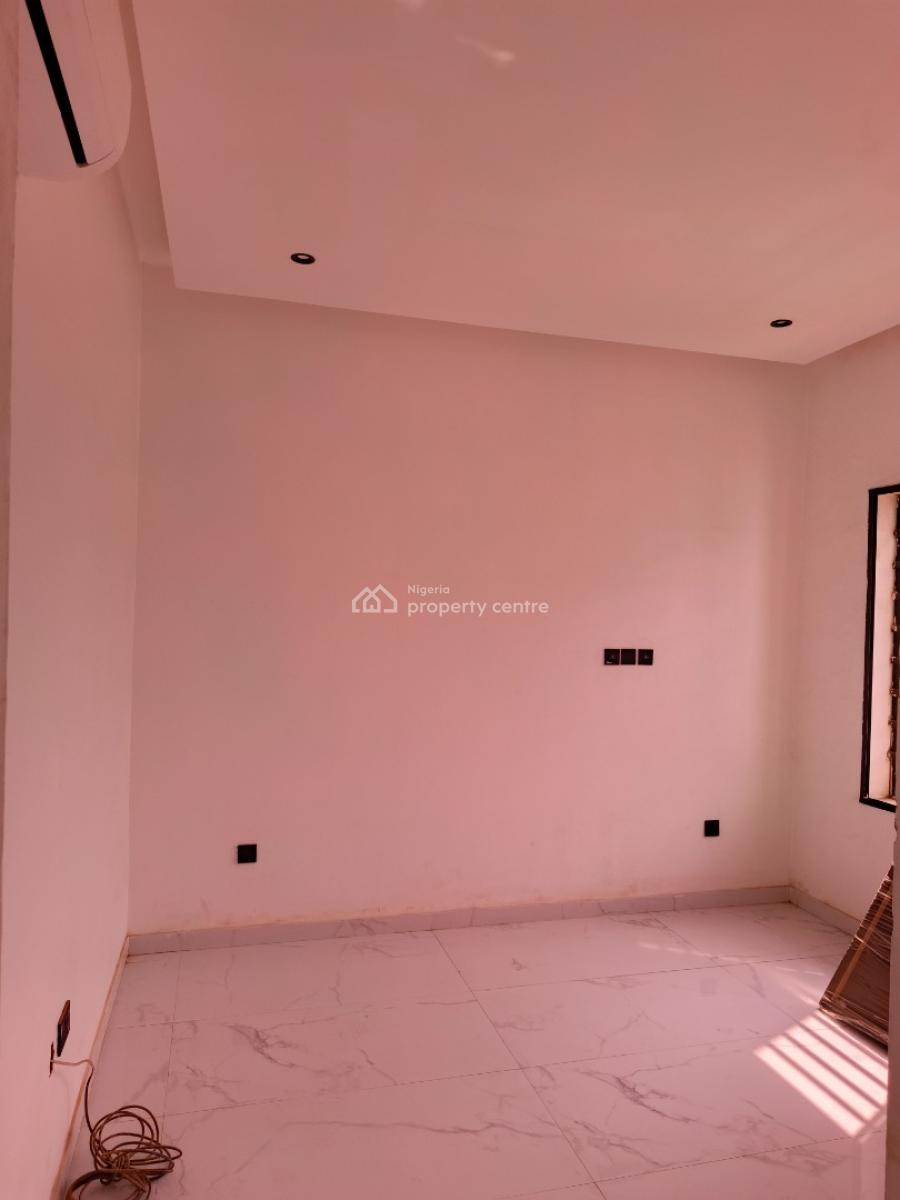 Brand Newly Built 3bedrooms Serviced Block of Flat with a Bq, Jahi, Jahi, Abuja, Flat / Apartment for Rent