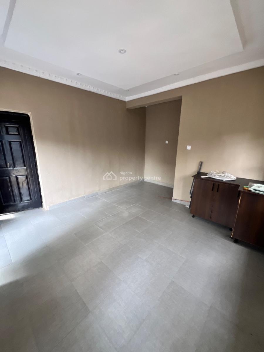 Spacious 1 Bedroom Apartment, Lekki Phase 1, Lekki, Lagos, Mini Flat (room and Parlour) for Rent