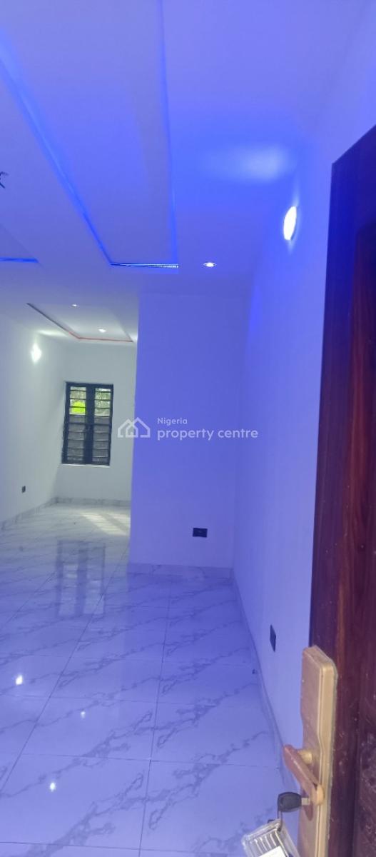 Newly Built Executive 2 Bedroom Apartment with Personal Meter, Bankole, Alatise, Ibeju Lekki, Lagos, Flat / Apartment for Rent
