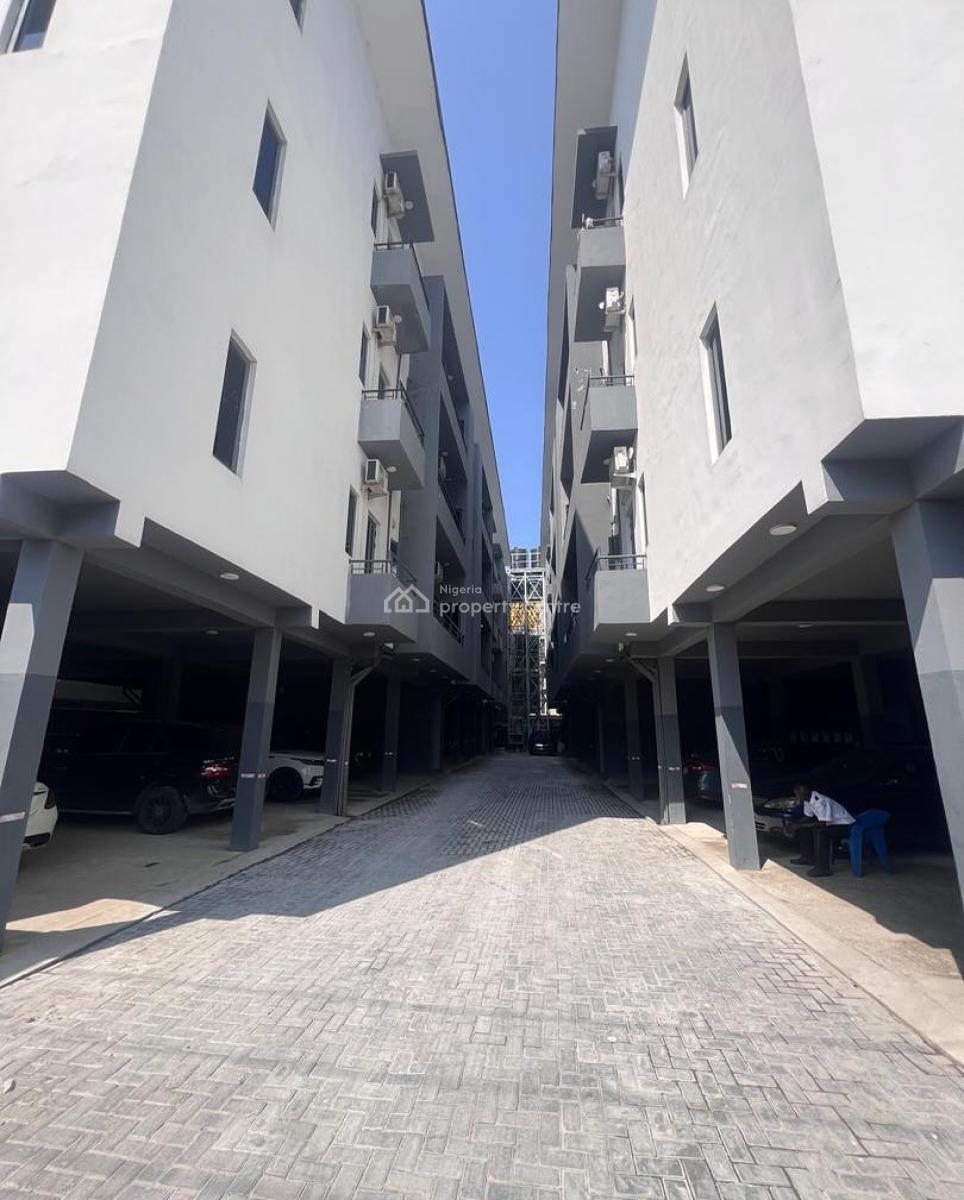 2 Bedroom Apartment, Ikota, Lekki, Lagos, Block of Flats for Sale