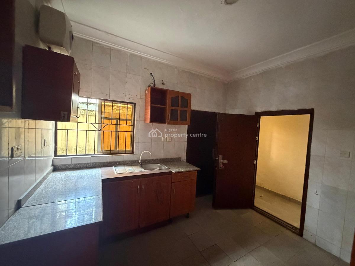 2 Bedroom Self-serviced Apartment, Off Freedom Way, Lekki Phase 1, Lekki, Lagos, Flat / Apartment for Rent