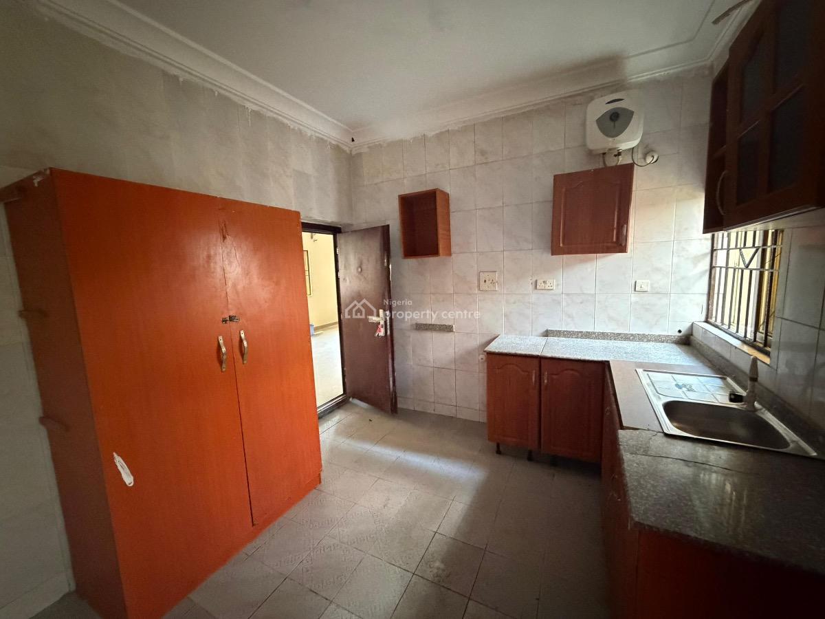 2 Bedroom Self-serviced Apartment, Off Freedom Way, Lekki Phase 1, Lekki, Lagos, Flat / Apartment for Rent