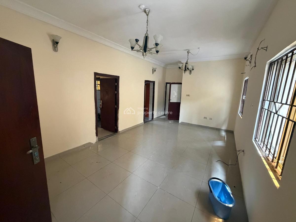 2 Bedroom Self-serviced Apartment, Off Freedom Way, Lekki Phase 1, Lekki, Lagos, Flat / Apartment for Rent