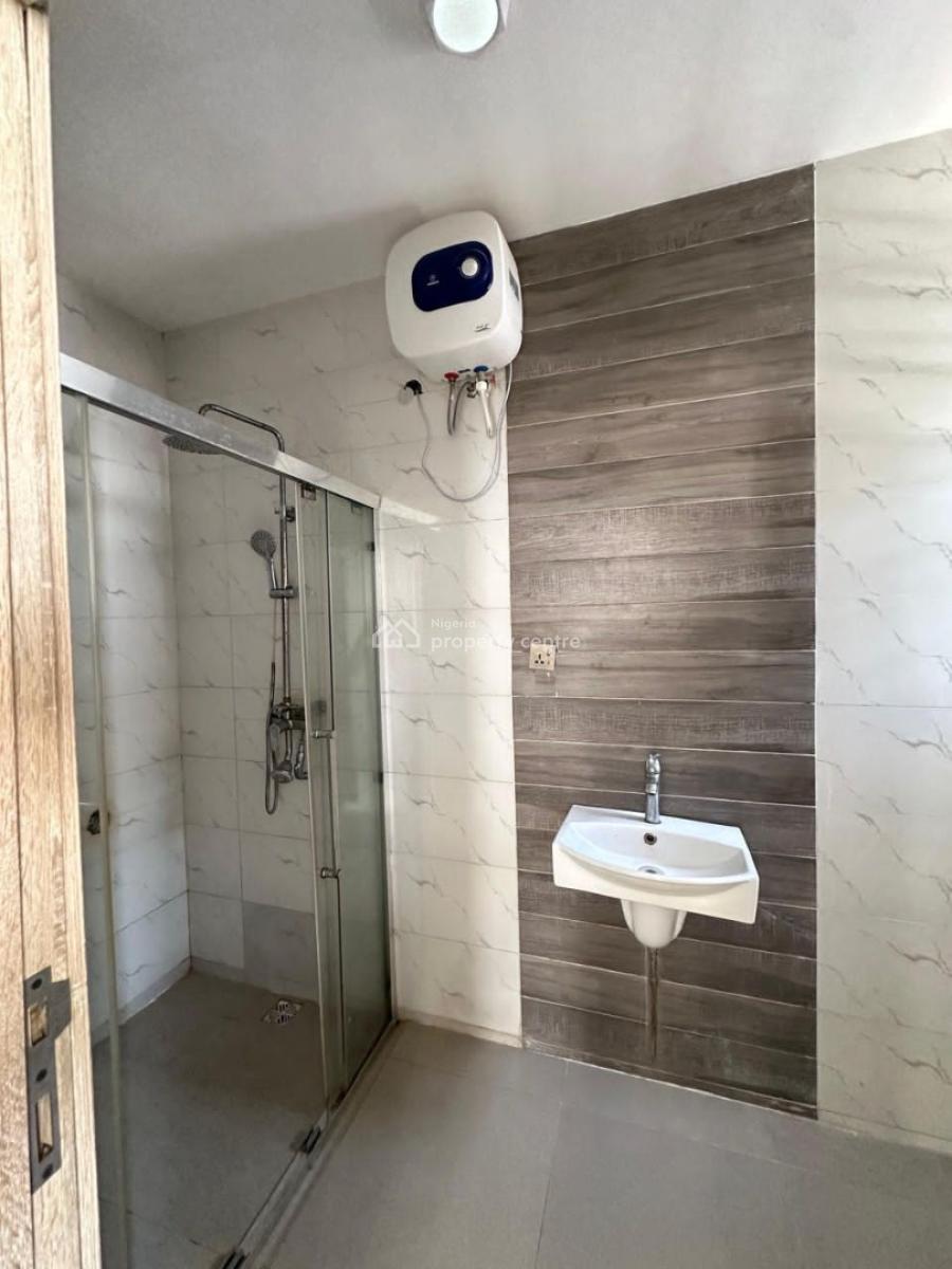 Masters Bedroom Apartment with Big Balcony, Orchid., Lekki, Lagos, Flat / Apartment for Rent
