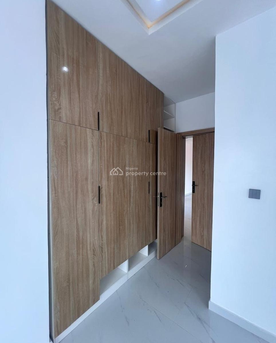 2 Bedroom Apartment, Ikate, Lekki, Lagos, Block of Flats for Sale
