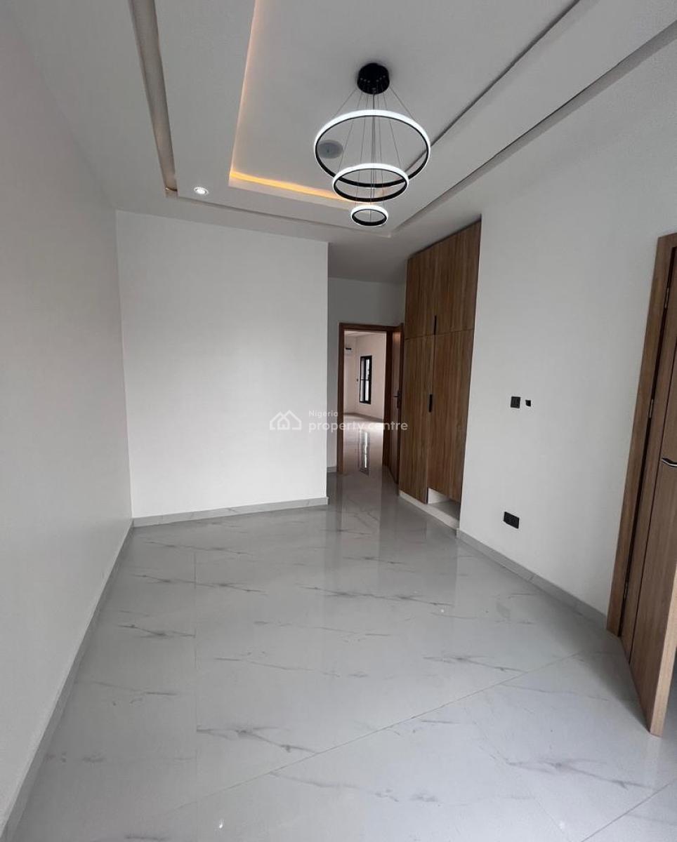 2 Bedroom Apartment, Ikate, Lekki, Lagos, Block of Flats for Sale