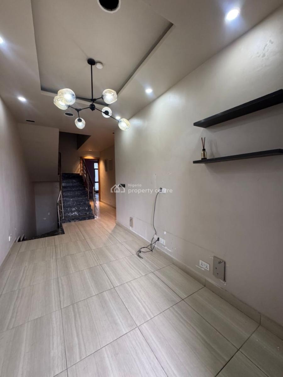 Four (4) Bedroom Terraced Duplex, Lekki Phase 1, Lekki Phase 1, Lekki, Lagos, Terraced Duplex for Rent