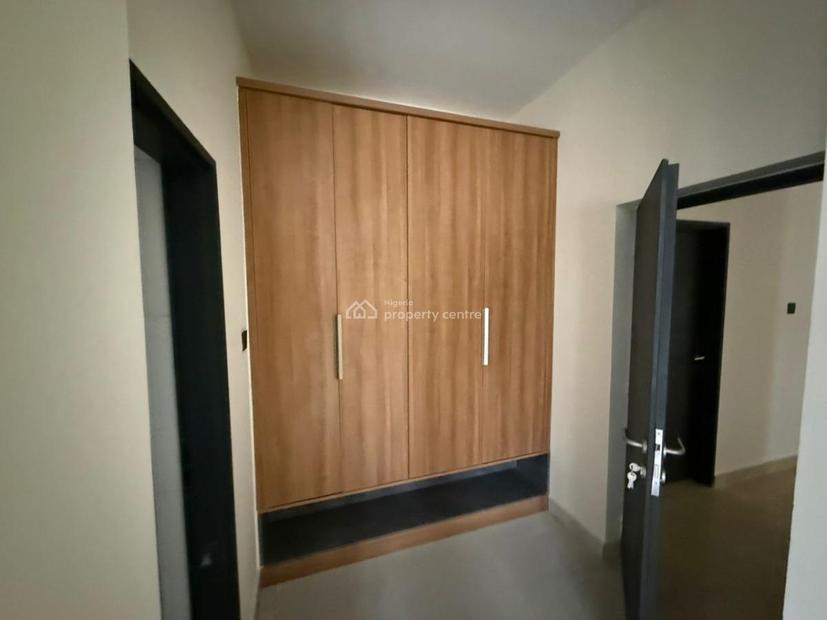 Luxury 5 Spacious Bedroom Simi Detached Duplex, Princetonian Estate, Guzape District, Abuja, Semi-detached Duplex for Sale