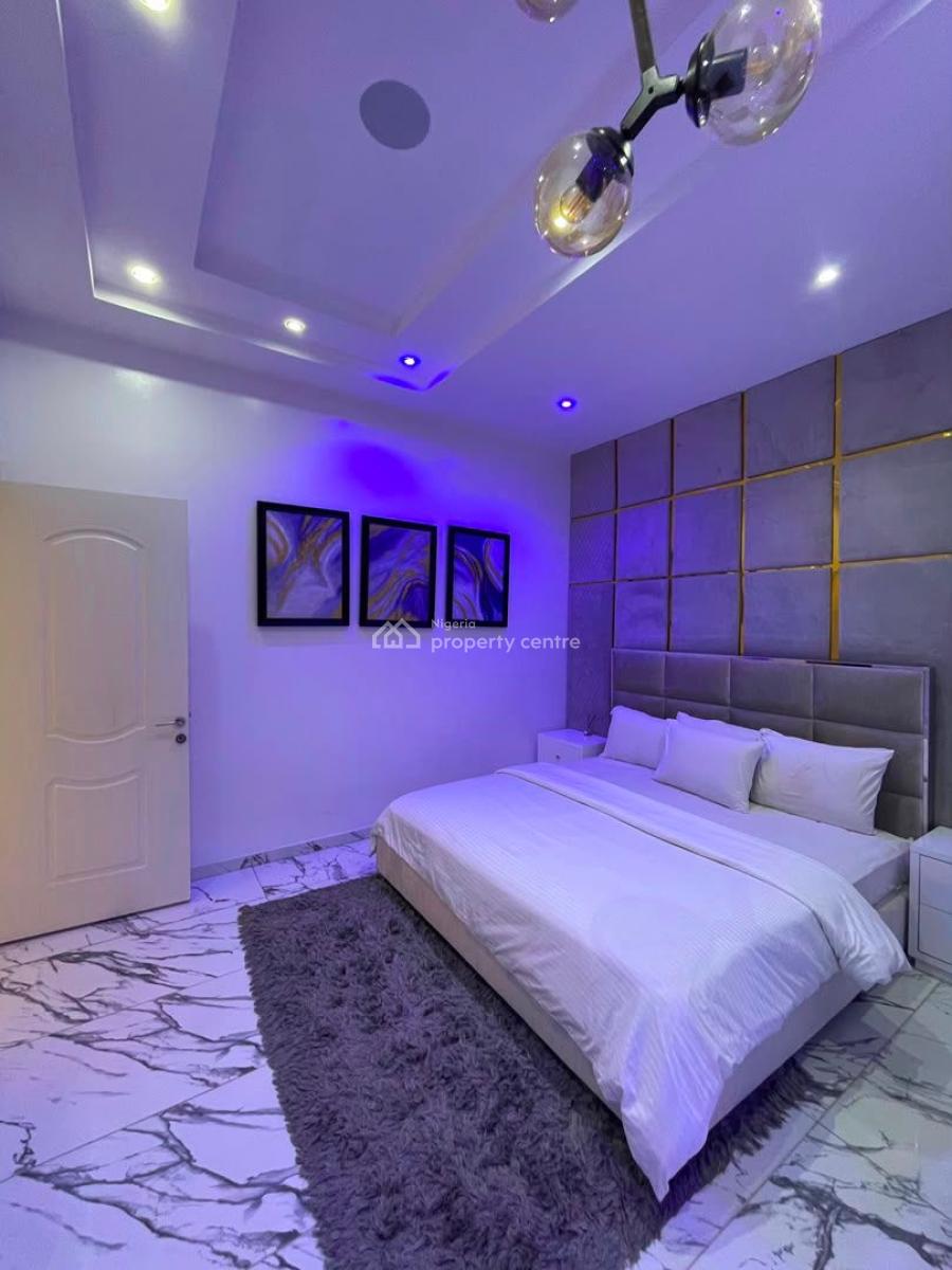 Three (3) Bedroom Penthouse, Lekki Phase 1, Lekki Phase 1, Lekki, Lagos, House for Rent