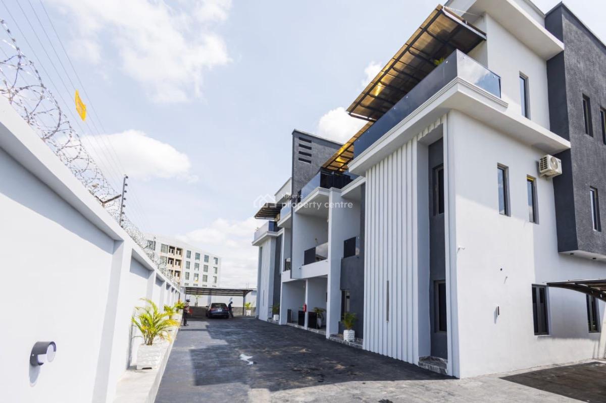 4 Bed Room Twins Duplex, Jahi Gilmore,very Close to Wuse ,fct, Jahi, Abuja, Semi-detached Duplex for Sale