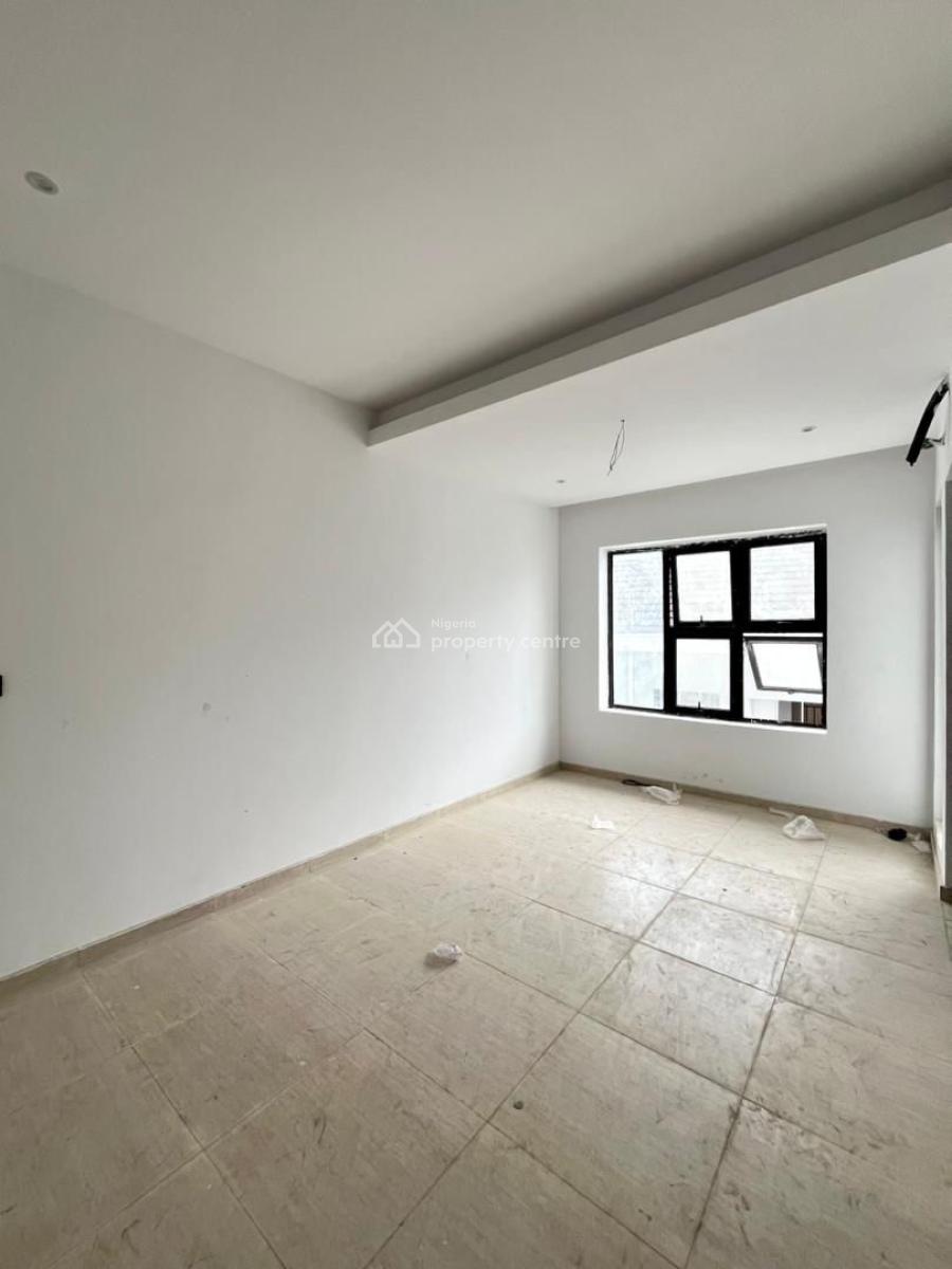 Luxury 3 Bedroom Maisonette with Bq, Lekki Phase 1, Lekki, Lagos, Flat / Apartment for Sale