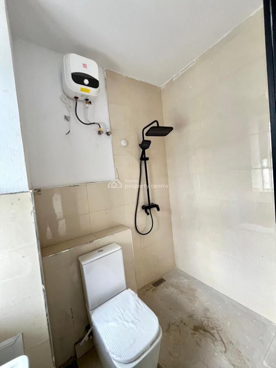 Luxury 3 Bedroom Maisonette with Bq, Lekki Phase 1, Lekki, Lagos, Flat / Apartment for Sale