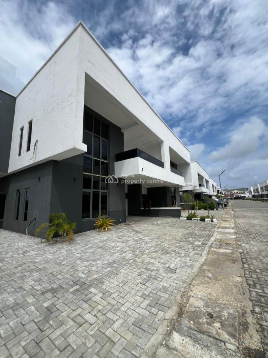 3 Bedroom Semidetached Duplex with Bq, Abraham Adesanya Ogombo Road, Ajah, Lagos, Semi-detached Duplex for Rent
