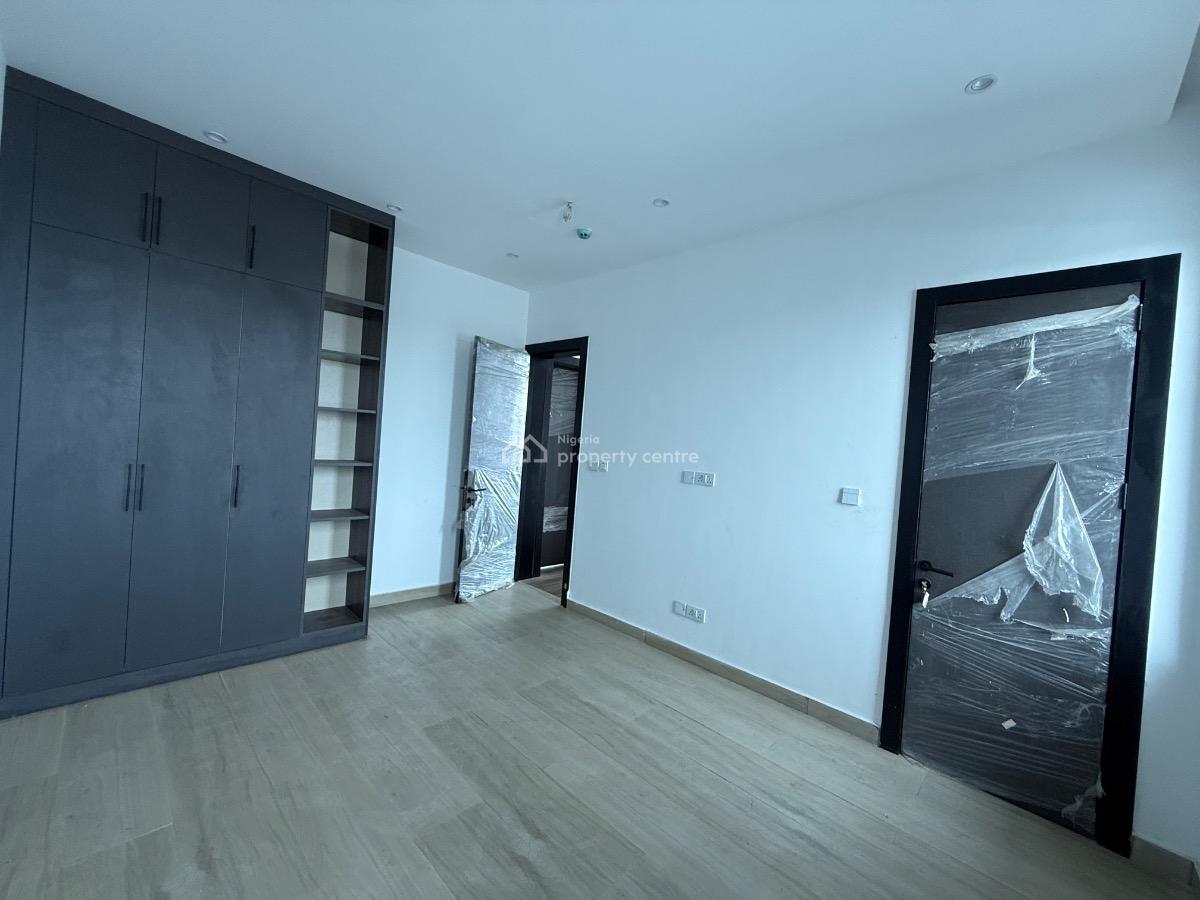 4 Bedroom Terrace Available, Lekki Phase 2, Lekki, Lagos, Terraced Duplex for Sale