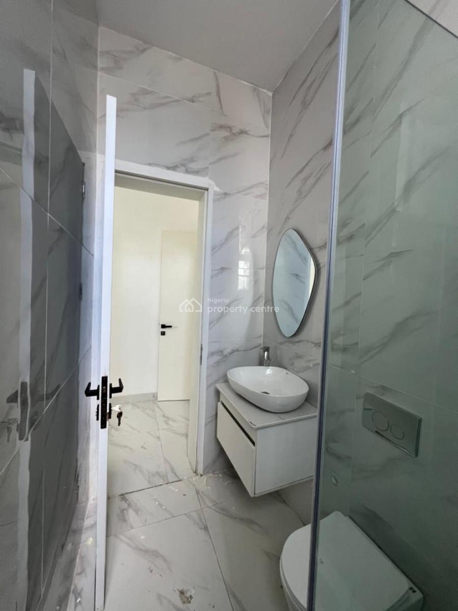 Contemporary 2 Bedroom Apartment, Phase 1, Lekki, Lagos, Flat / Apartment for Sale