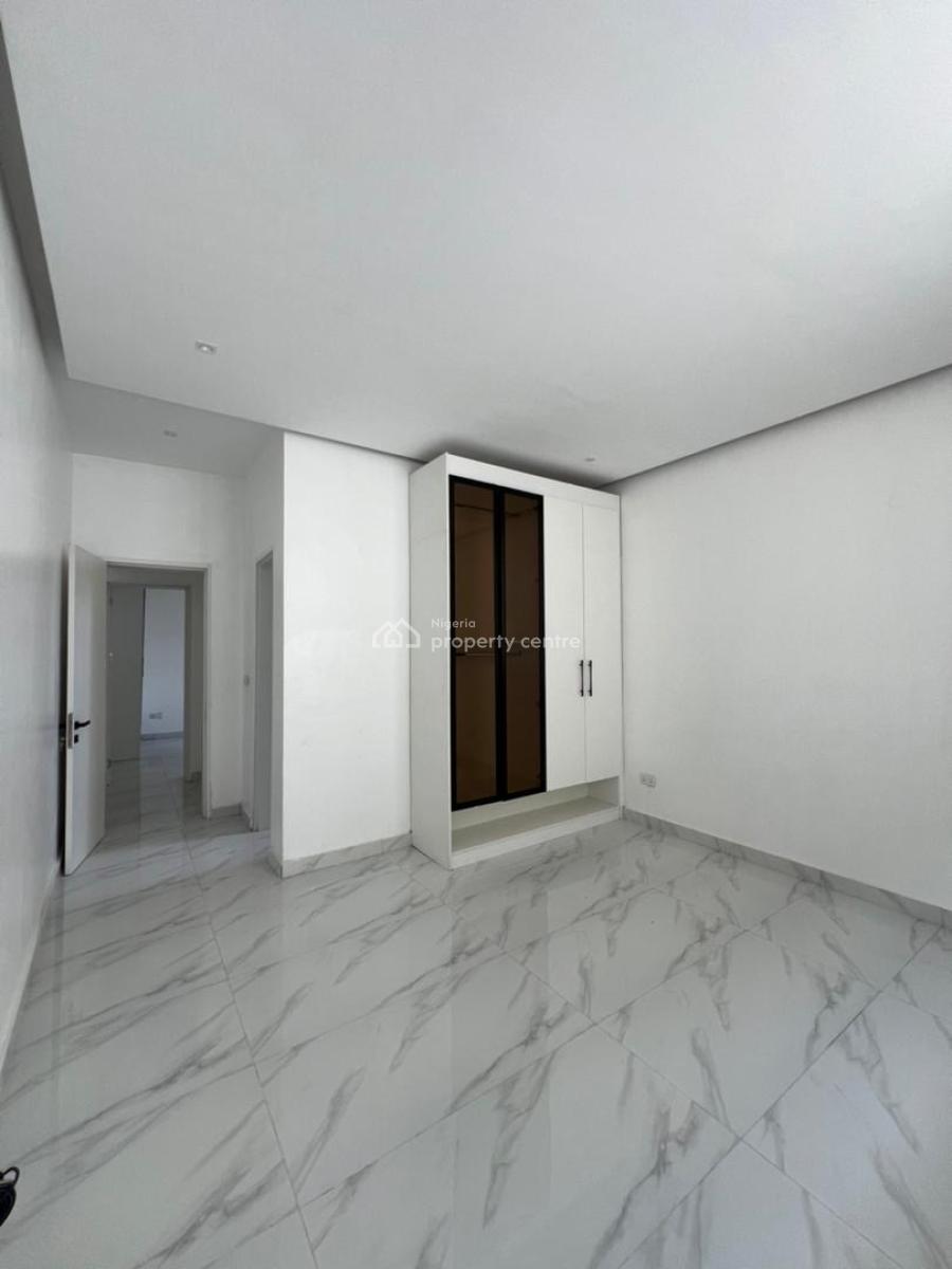 Contemporary 2 Bedroom Apartment, Phase 1, Lekki, Lagos, Flat / Apartment for Sale