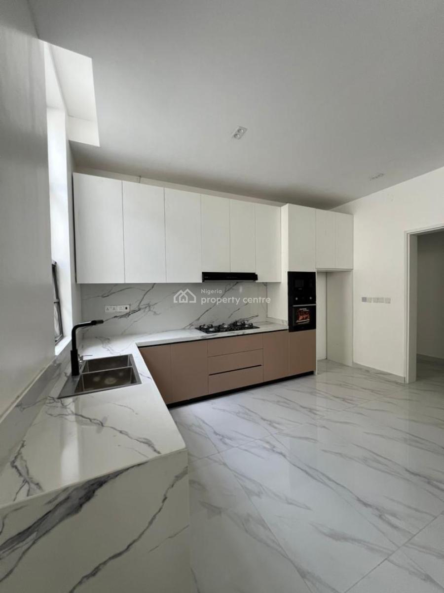 Contemporary 2 Bedroom Apartment, Phase 1, Lekki, Lagos, Flat / Apartment for Sale