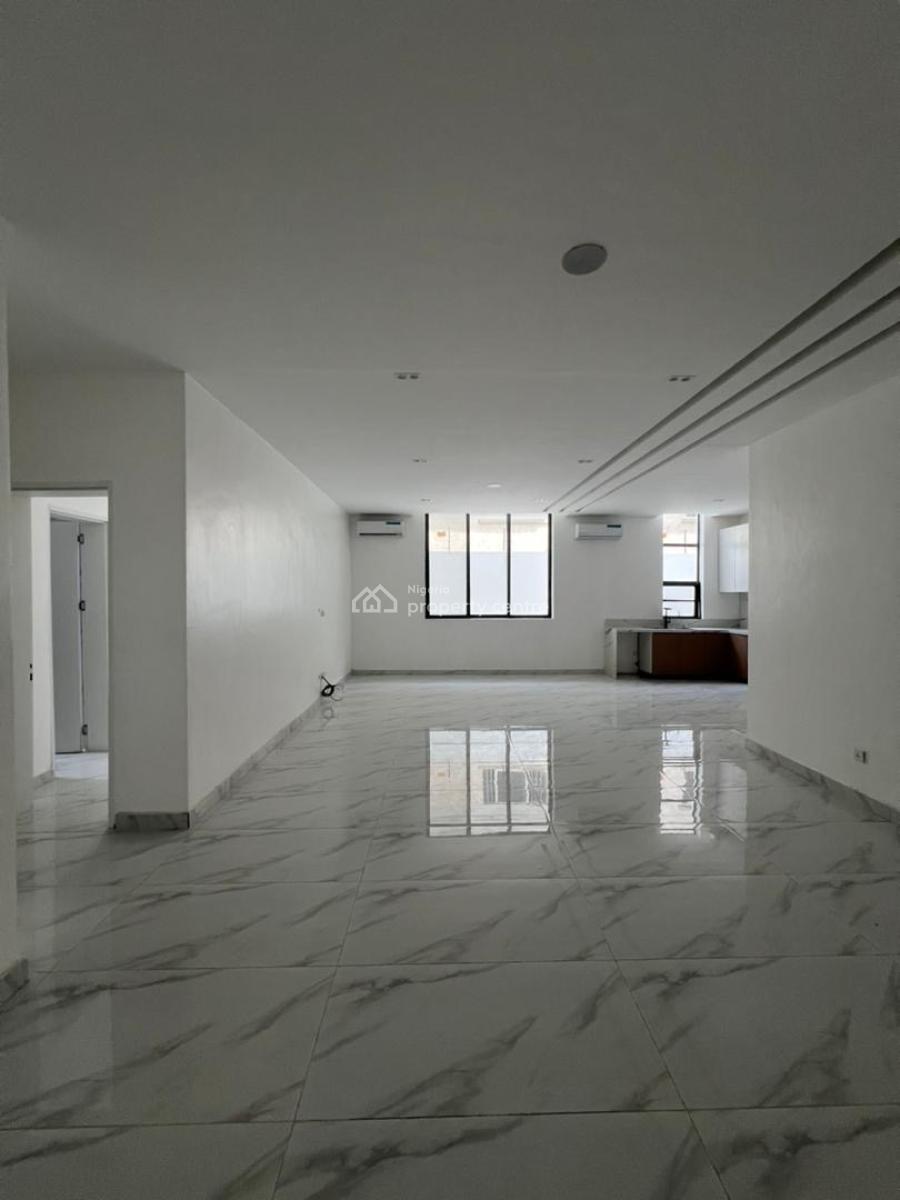 Contemporary 2 Bedroom Apartment, Phase 1, Lekki, Lagos, Flat / Apartment for Sale