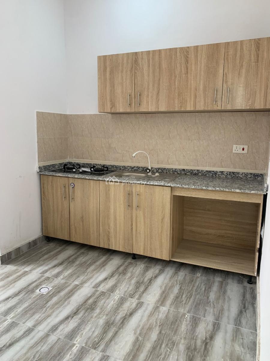 Brand New Luxurious 1bedroom All Rooms En-suite in an Estate, Ikate, Lekki, Lagos, Mini Flat (room and Parlour) for Rent