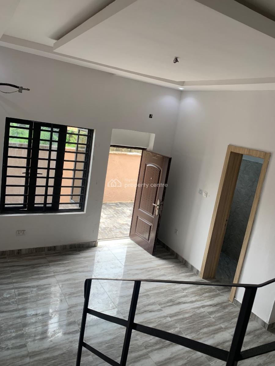 Brand New Luxurious 1bedroom All Rooms En-suite in an Estate, Ikate, Lekki, Lagos, Mini Flat (room and Parlour) for Rent