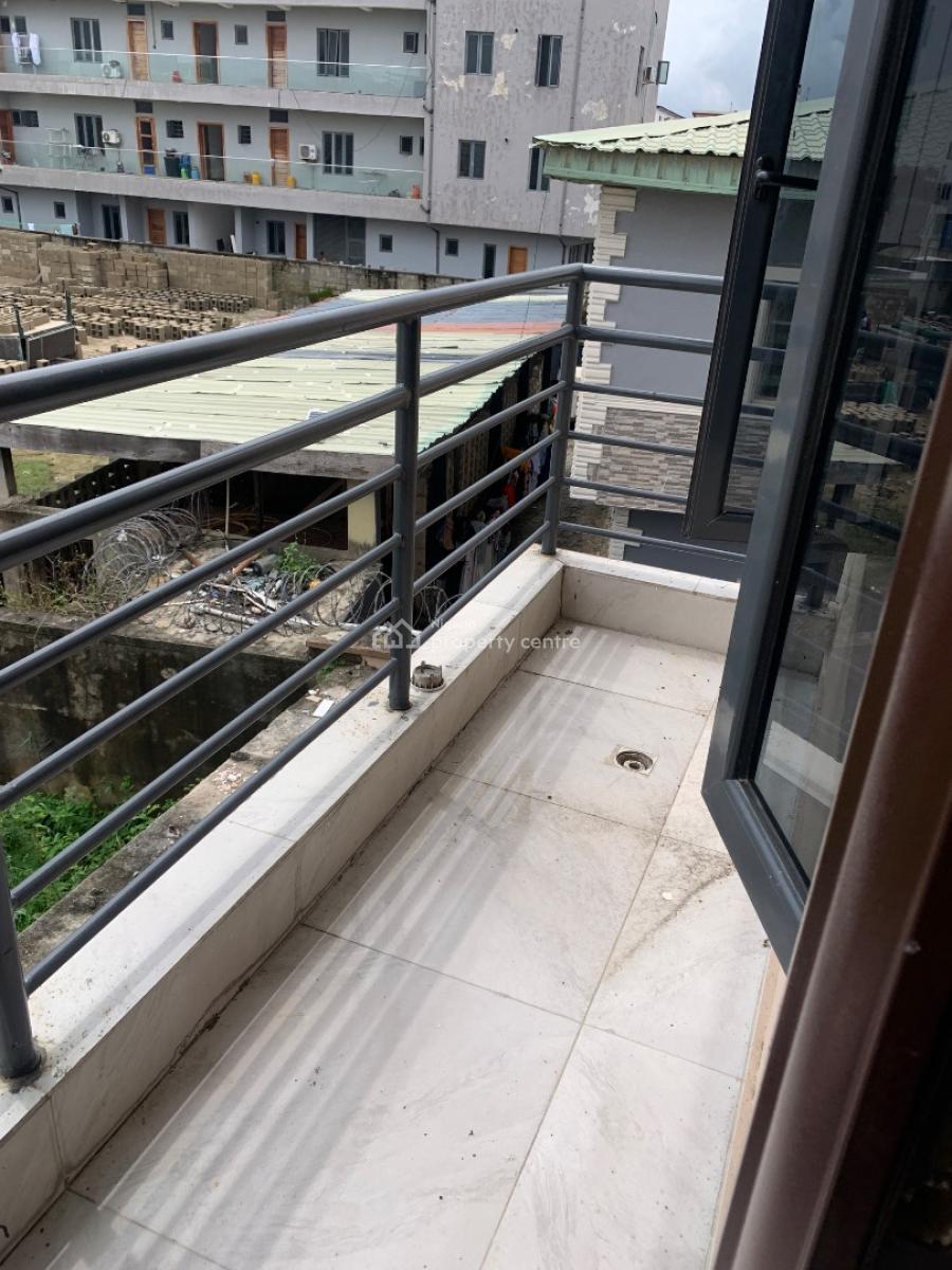 Brand New Luxurious 1bedroom All Rooms En-suite in an Estate, Ikate, Lekki, Lagos, Mini Flat (room and Parlour) for Rent