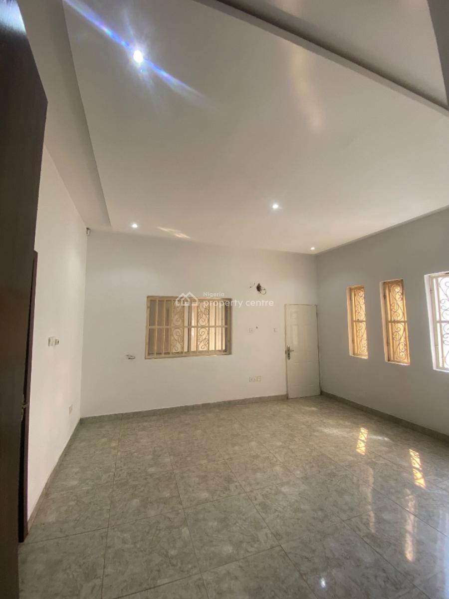5 Bedroom Terrace Duplex with a Bq, Guzape Main, Guzape District, Abuja, Flat / Apartment for Rent