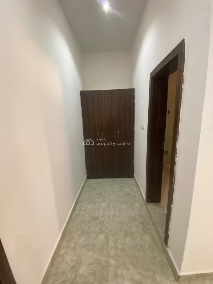 5 Bedroom Terrace Duplex with a Bq, Guzape Main, Guzape District, Abuja, Flat / Apartment for Rent