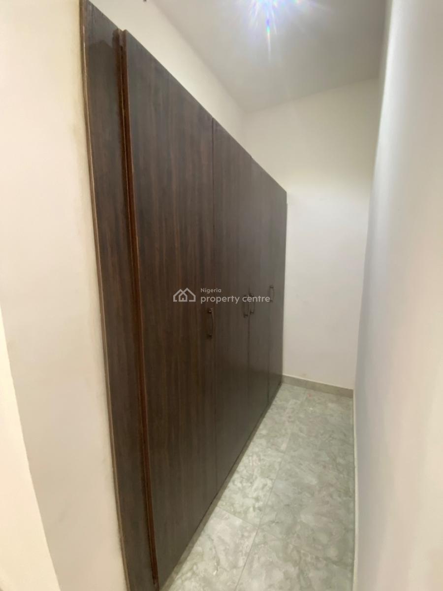 5 Bedroom Terrace Duplex with a Bq, Guzape Main, Guzape District, Abuja, Flat / Apartment for Rent