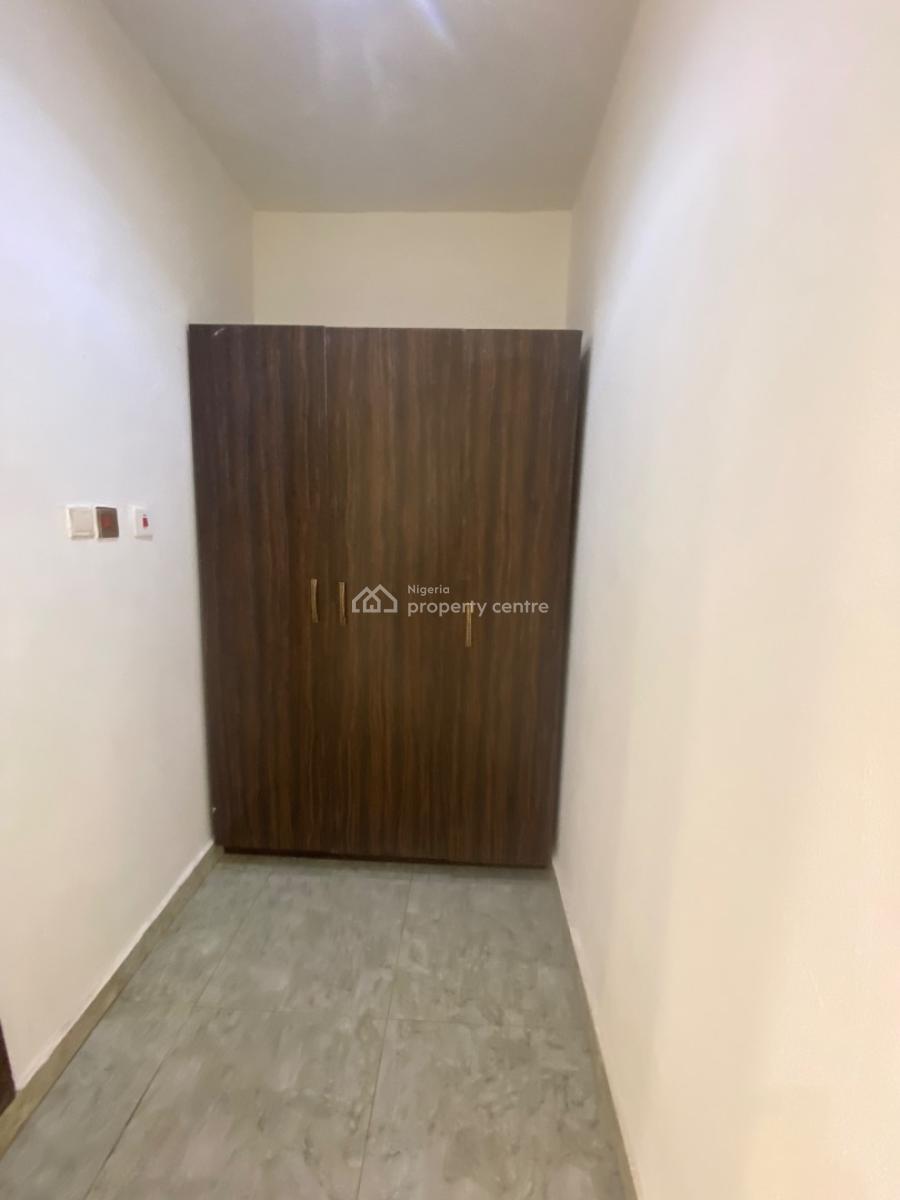 5 Bedroom Terrace Duplex with a Bq, Guzape Main, Guzape District, Abuja, Flat / Apartment for Rent
