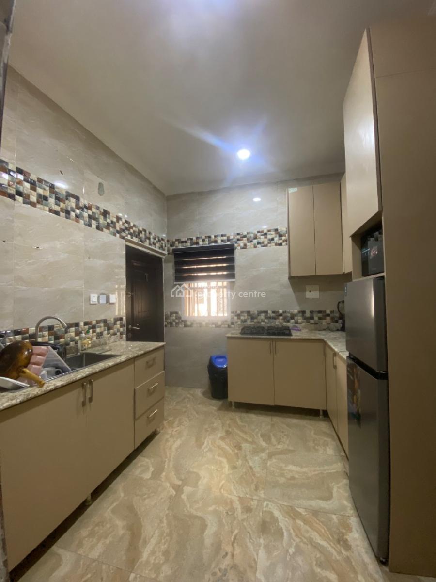 Fully Furnished and Serviced 2 Bedroom Apartment, Guzape, Guzape District, Abuja, Flat / Apartment for Rent