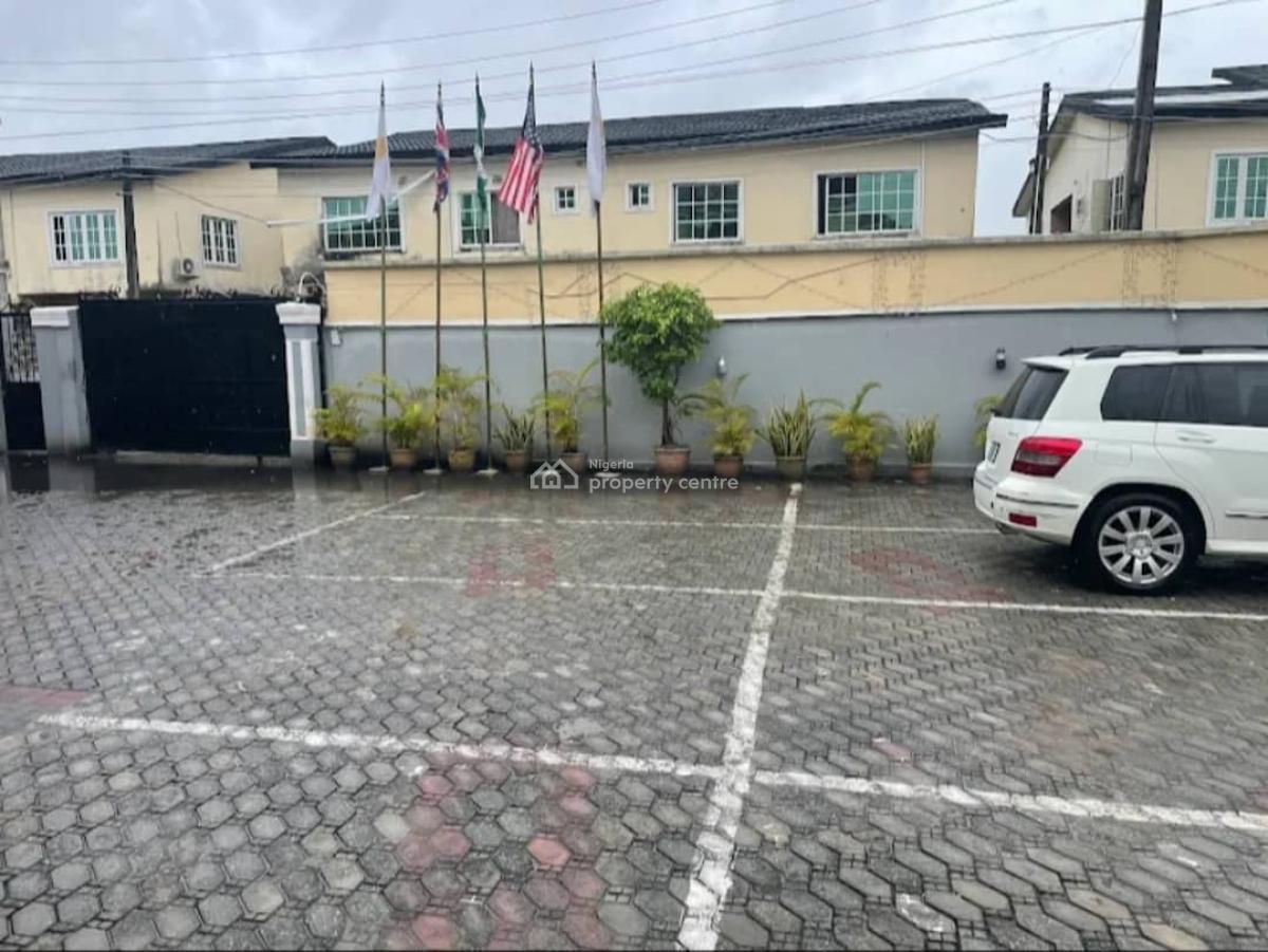 Exquisite 17 Bedroom Fully Functional Hotel Available, Off Lekki Epe Expressway, Ajah, Lagos, Hotel / Guest House for Sale