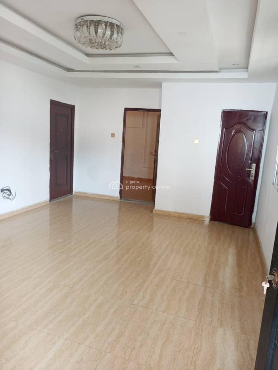 Beautiful 2bedroom Apartment Upstairs, Ologolo Lekki, Ologolo, Lekki, Lagos, Flat / Apartment for Rent