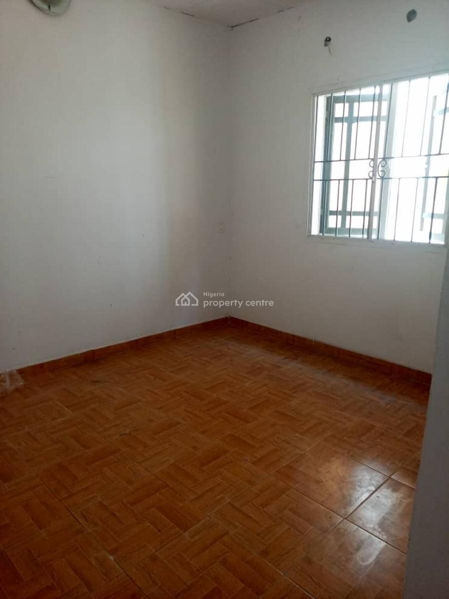 Beautiful 2bedroom Apartment Upstairs, Ologolo Lekki, Ologolo, Lekki, Lagos, Flat / Apartment for Rent