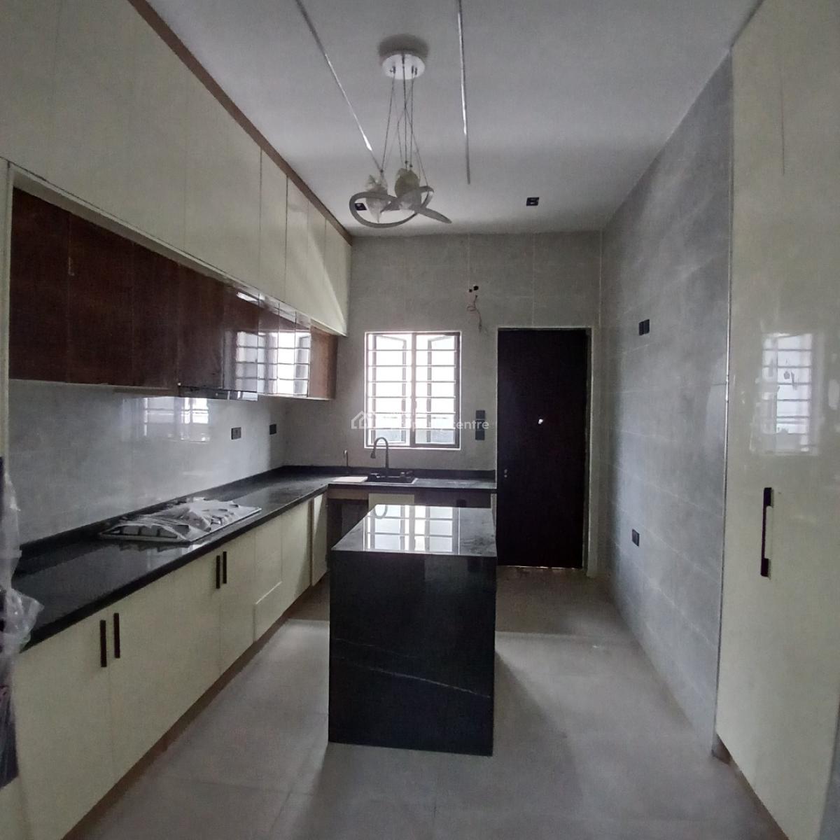 4bedroom Detached Duplex, Orchid Road, Lekki, Lagos, Detached Duplex for Sale