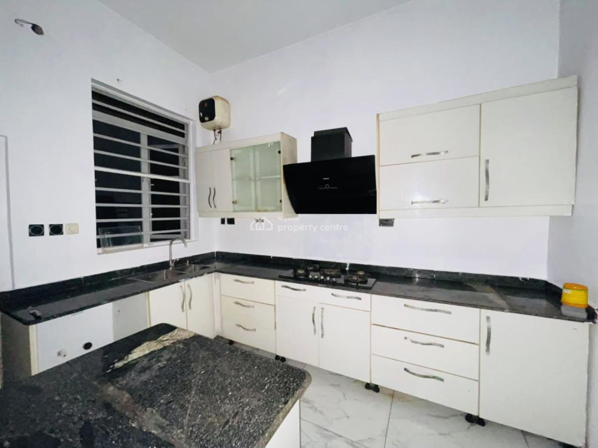 Luxury 4 Bedroom Spacious Semi Detached Duplex, Chevron Drive, Lekki, Lagos, Semi-detached Duplex for Rent