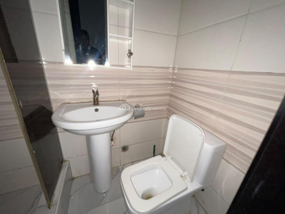 Luxury 4 Bedroom Spacious Semi Detached Duplex, Chevron Drive, Lekki, Lagos, Semi-detached Duplex for Rent