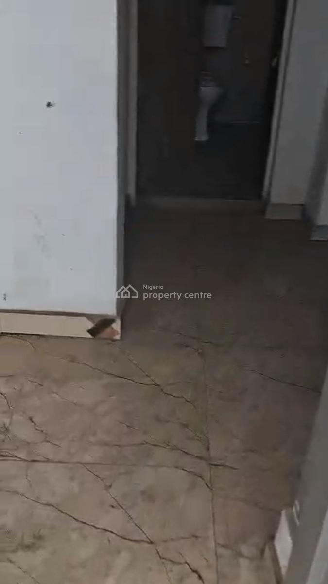 Spacious 3 Bedroom Apartment, Off Awolowo Way, Ikeja, Lagos, Flat / Apartment for Rent