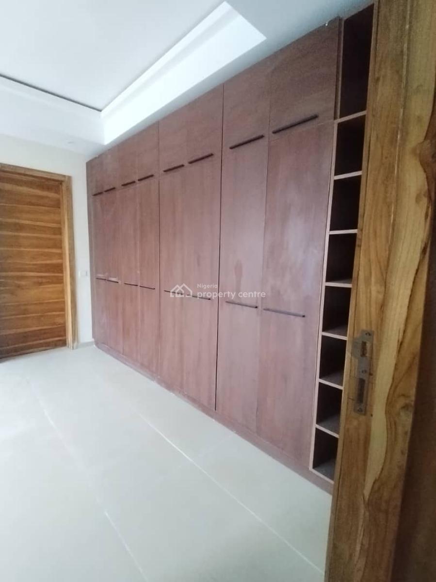 Luxury 2bedroom Flat, Luxury 2bedroom Flat, Ikoyi, Lagos, Flat / Apartment for Rent